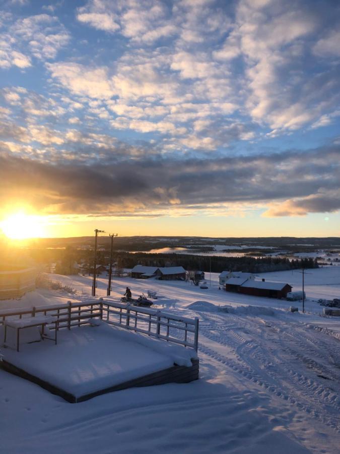 Fin Laegenhet I Centrala Oviken, Mellan Fjaell&Stad Esterno foto